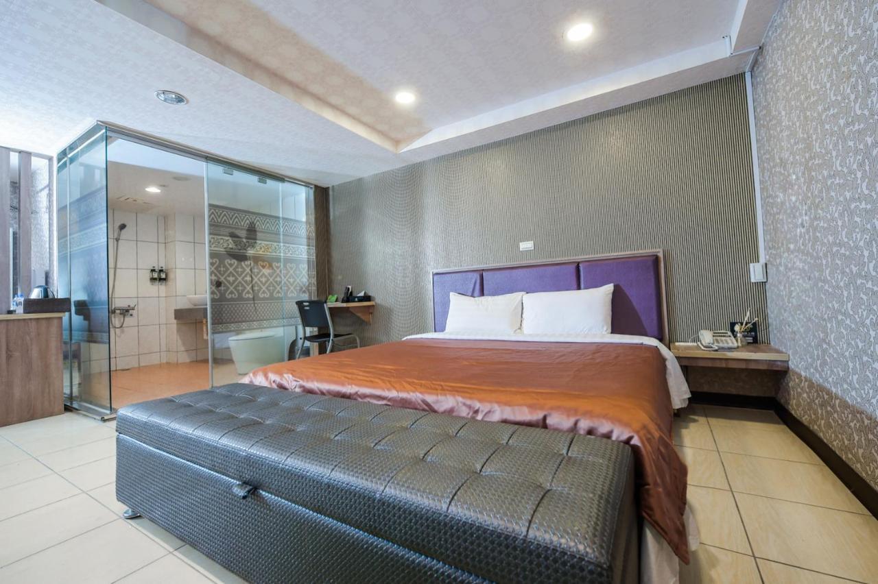 Hosin Hotel Taichung Exterior photo